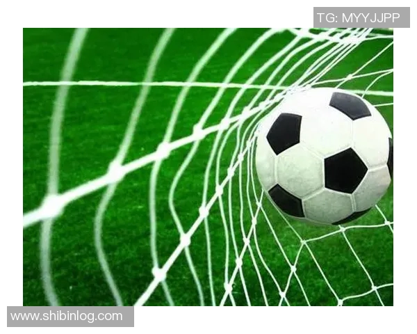 全球足球后场球星排名揭秘 盘点当今最具影响力的防守大师 全球足球后场球星排名揭秘 盘点当今最具影响力的防守大师