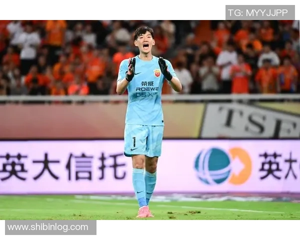 中国足球球星人气榜：从武磊到张琳芃，谁是球迷心中的超级偶像