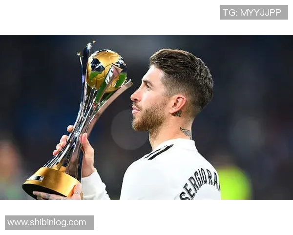 矮个足球球星的崛起:身高不代表一切,技艺与智慧成就辉煌职业生涯 矮个足球球星的崛起:身高不代表一切,技艺与智慧成就辉煌职业生涯